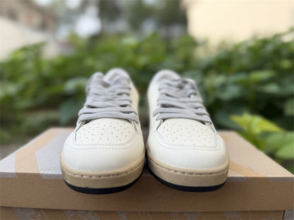 Golden Goose Super-Star
