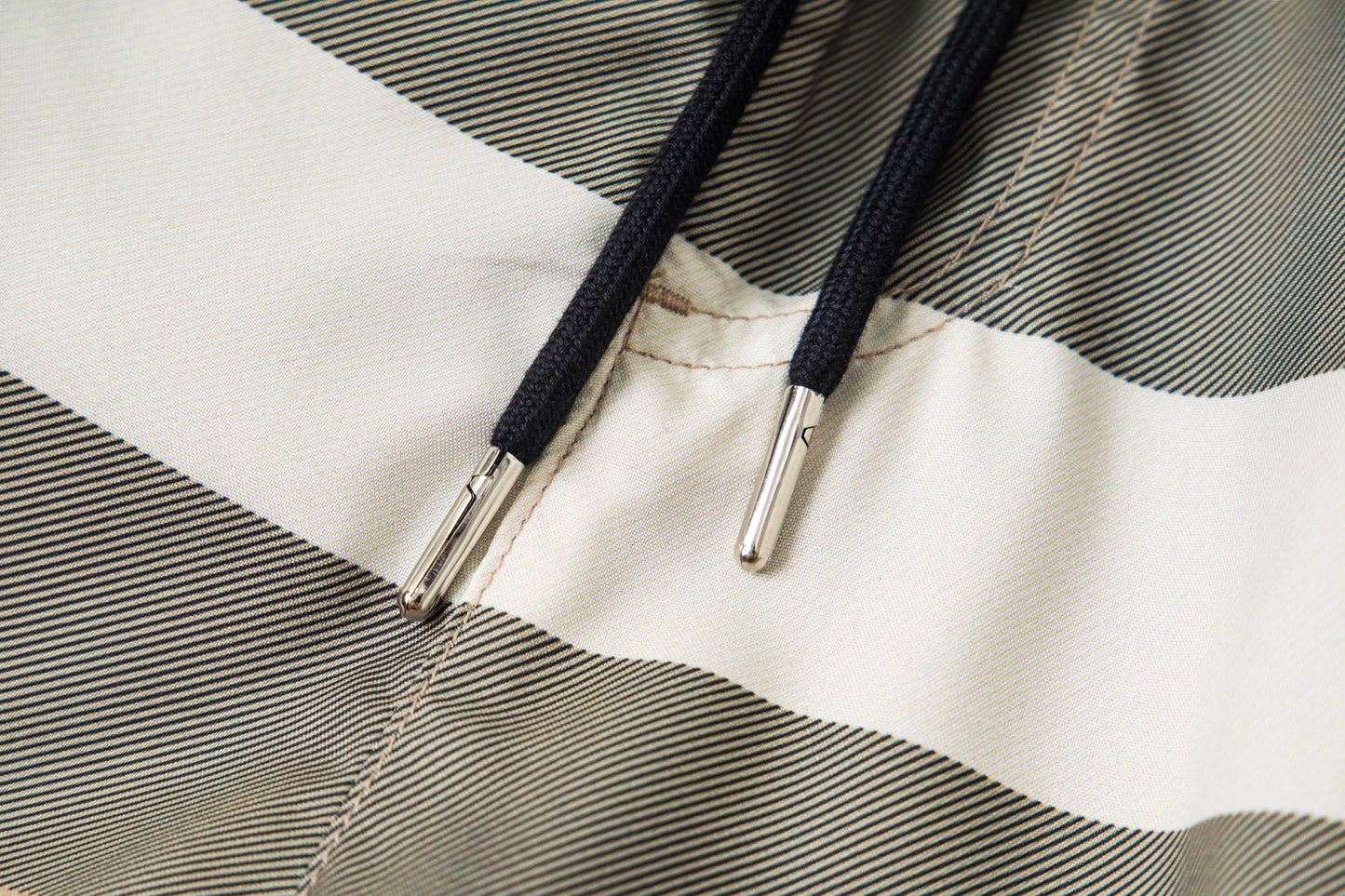 Short Burberry