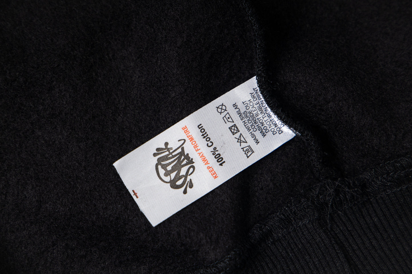 Syna World Hoodie Sweater