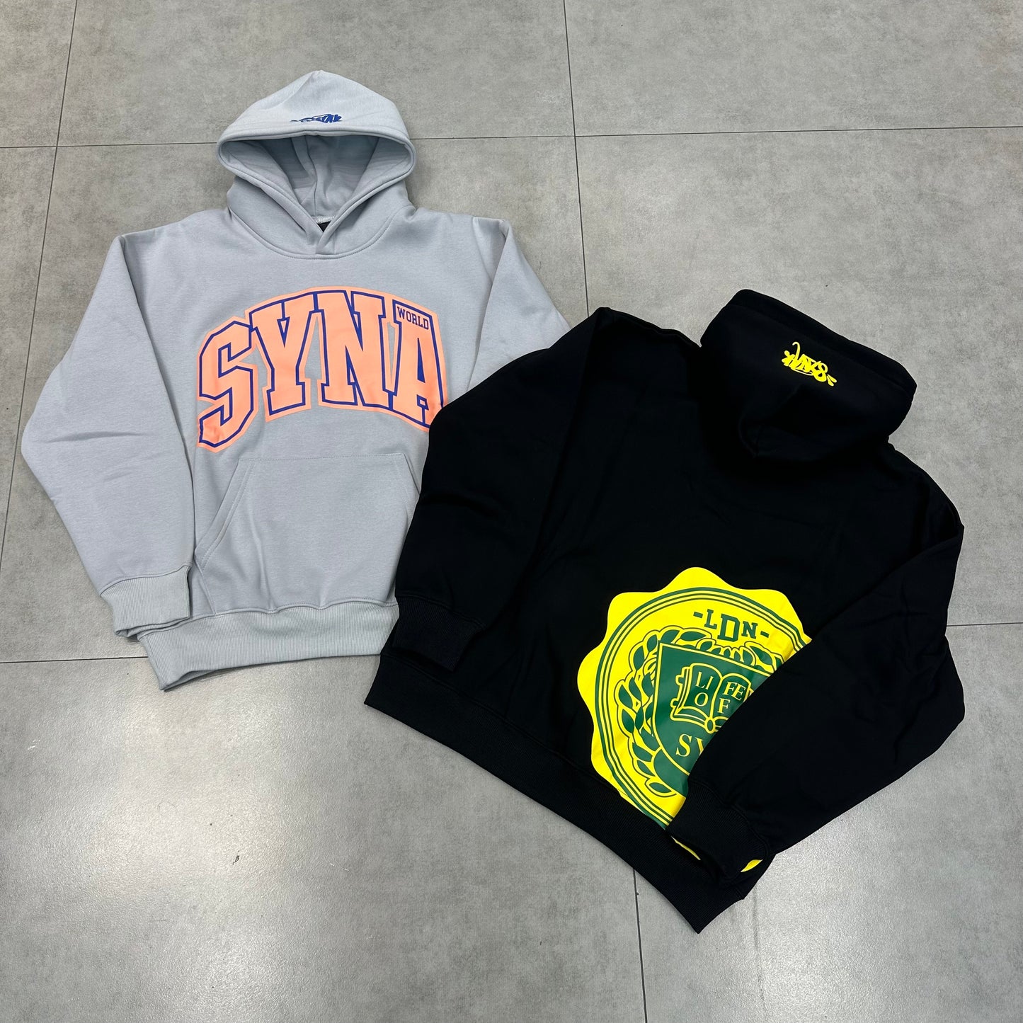 Syna World Hoodie Sweater
