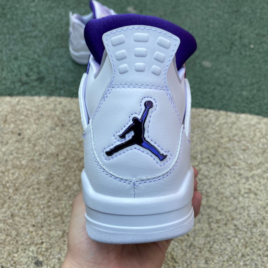 Air Jordan 4