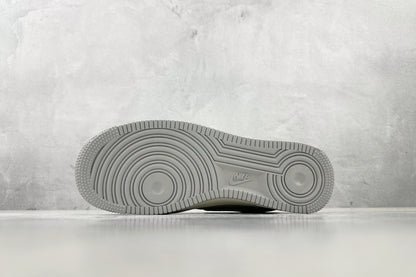 Louis Vuitton x Nike Air Force 1