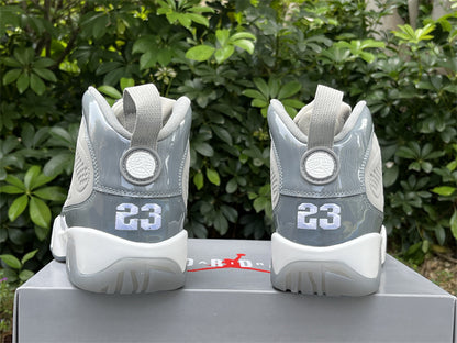 Air Jordan 9
