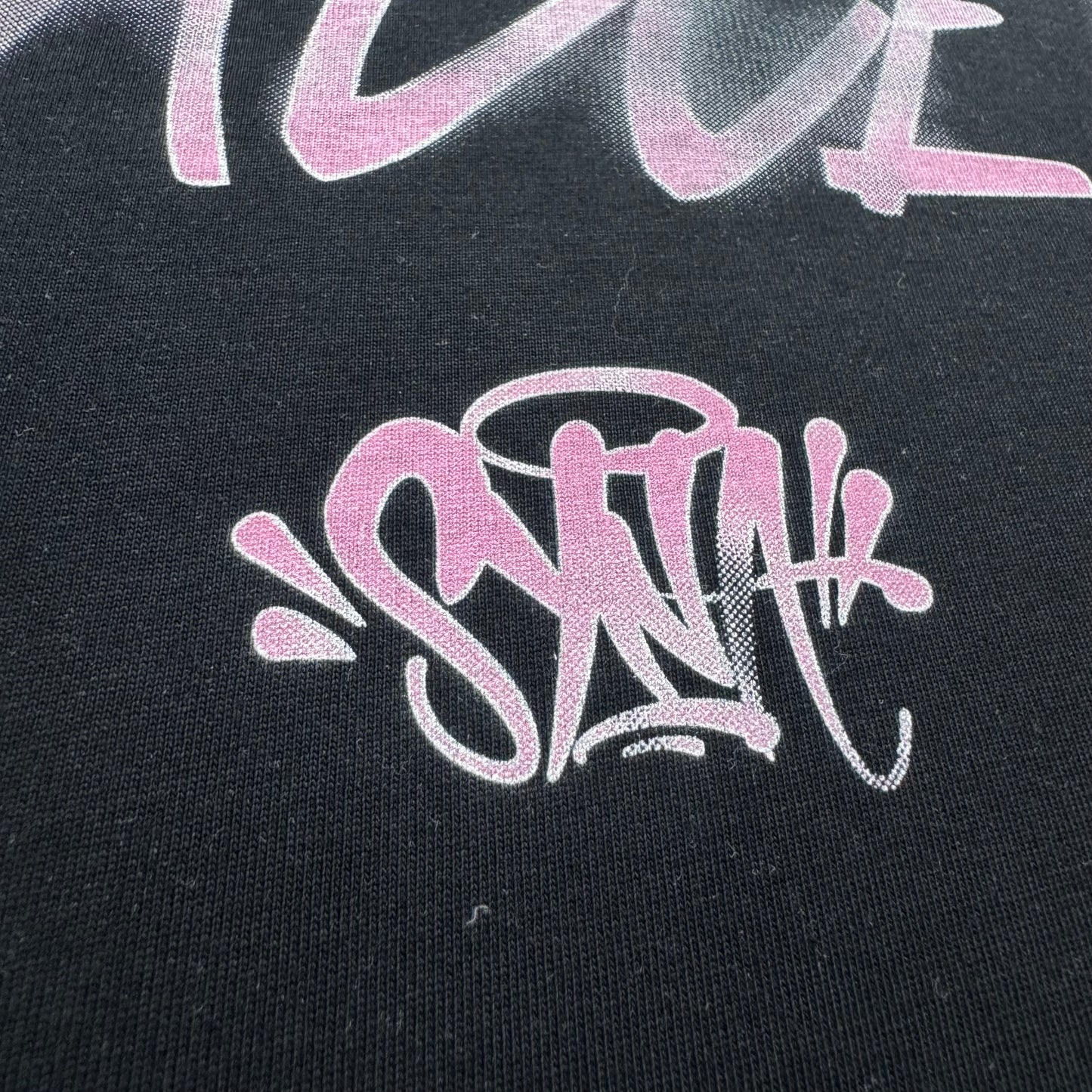 Syna World T-shirt