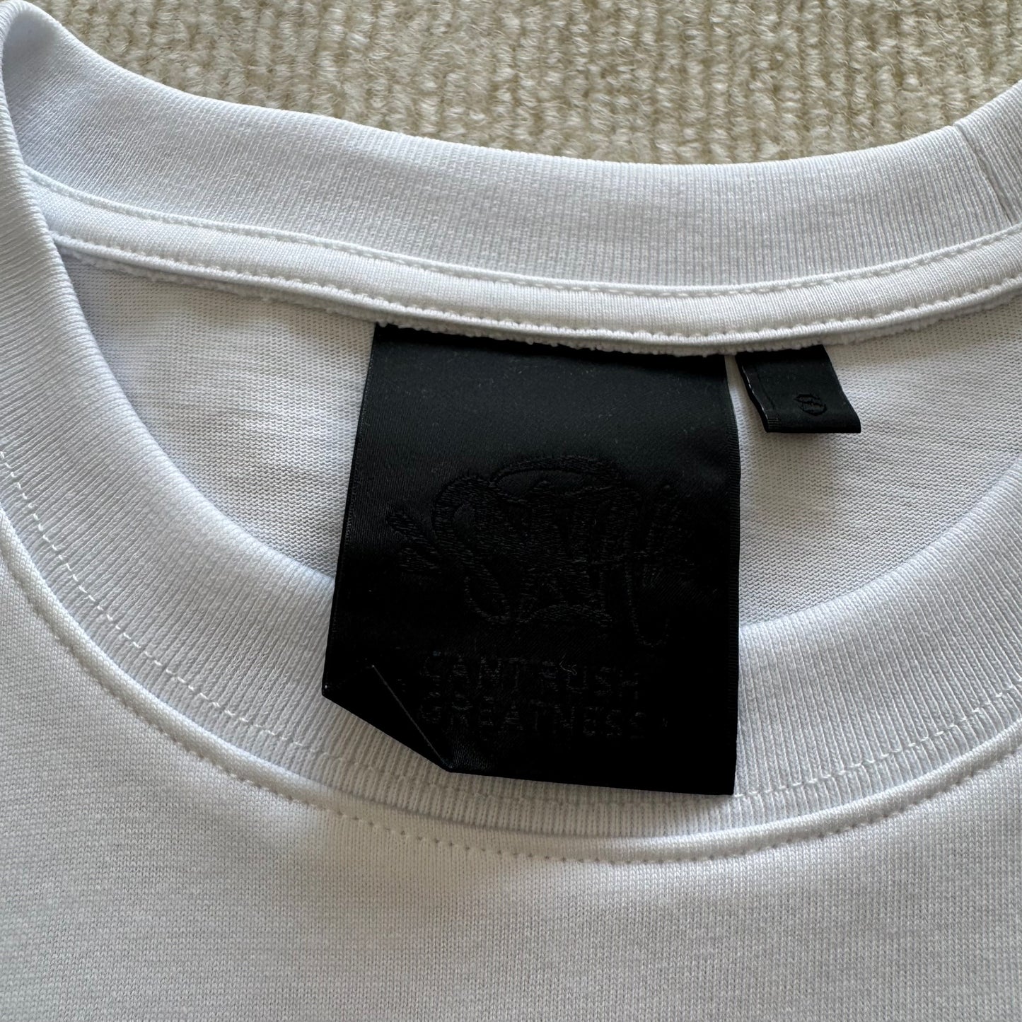 Syna World T-shirt