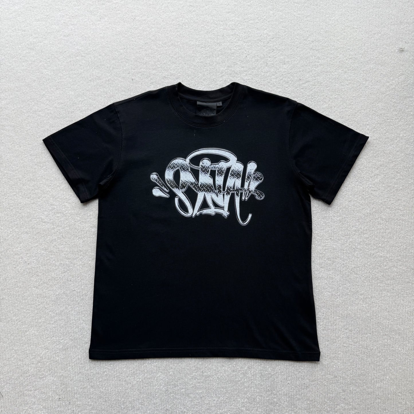 Syna World T-shirt