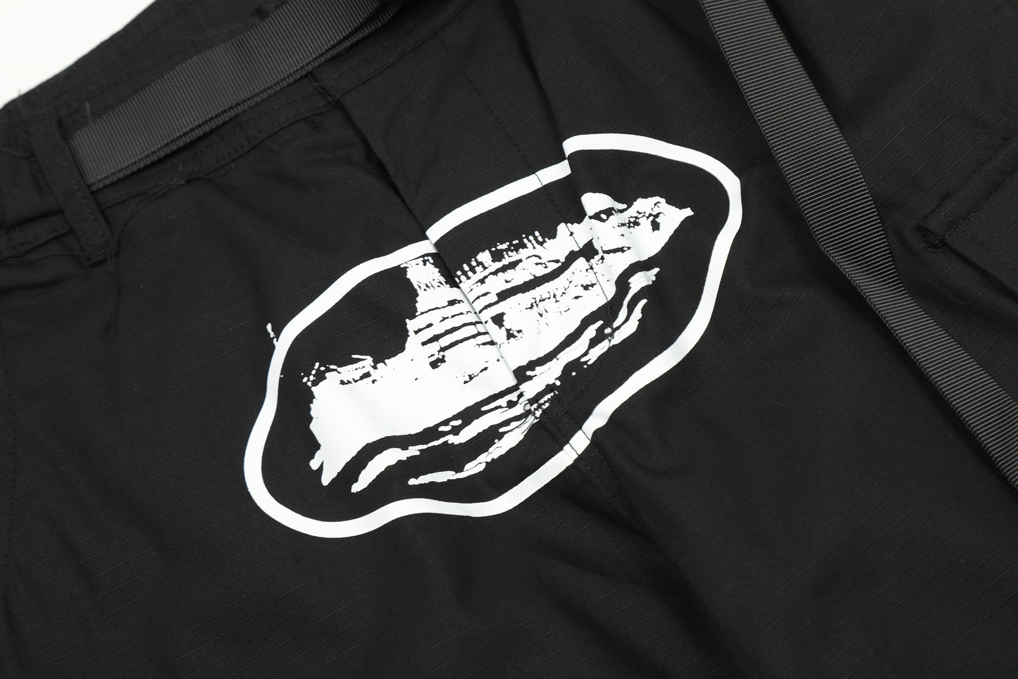 Calça Corteiz Guerillaz Cargo