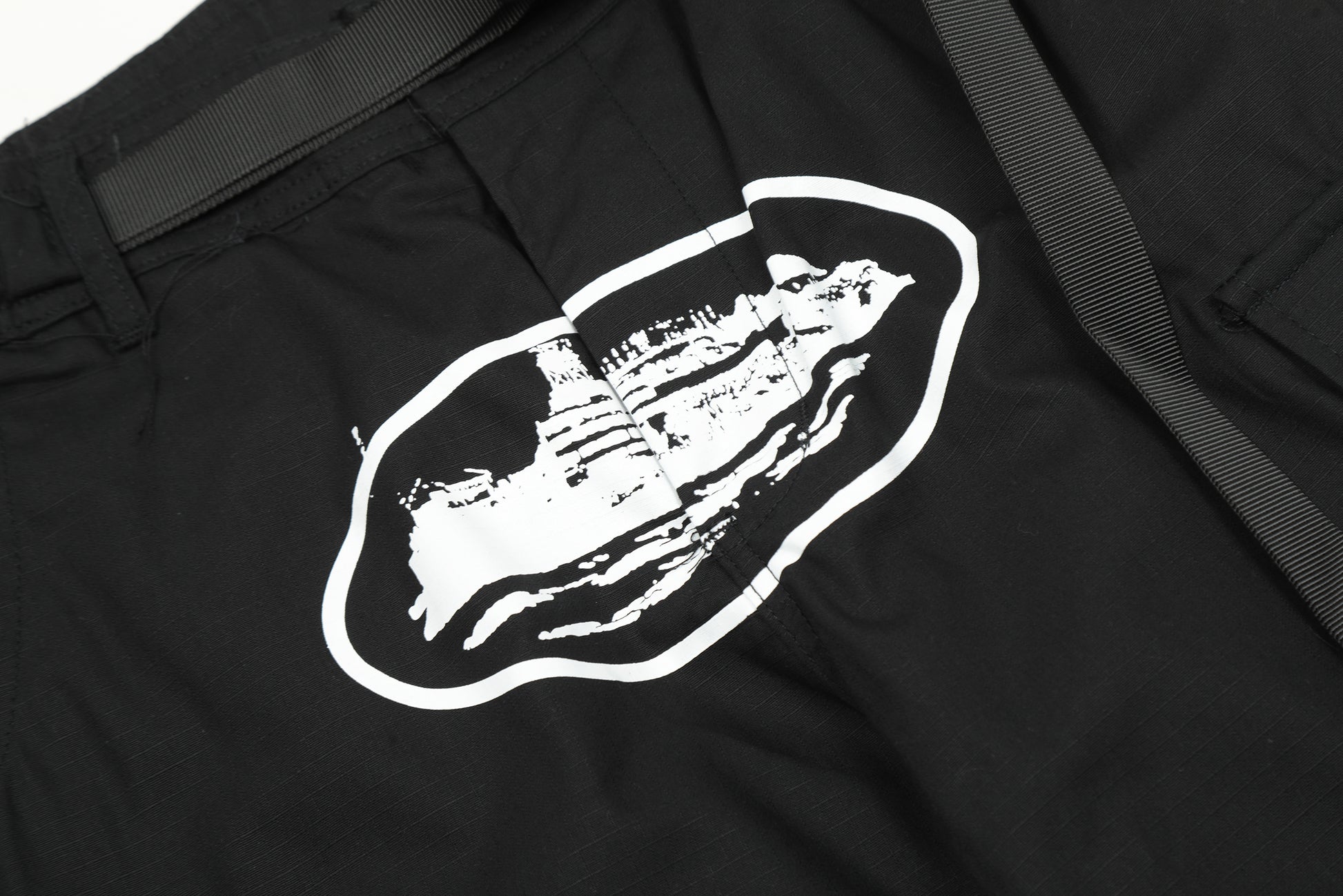 Calça Corteiz Guerillaz Cargo
