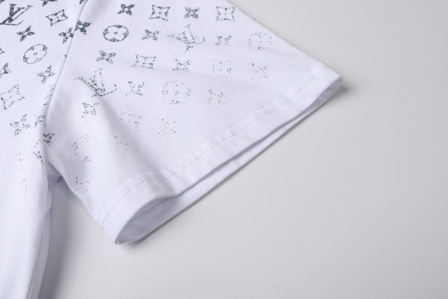 Louis Vuitton T-shirt