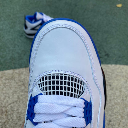 Air Jordan 4