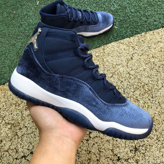 Air Jordan 11