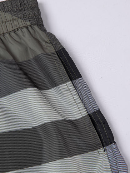 Short Burberry