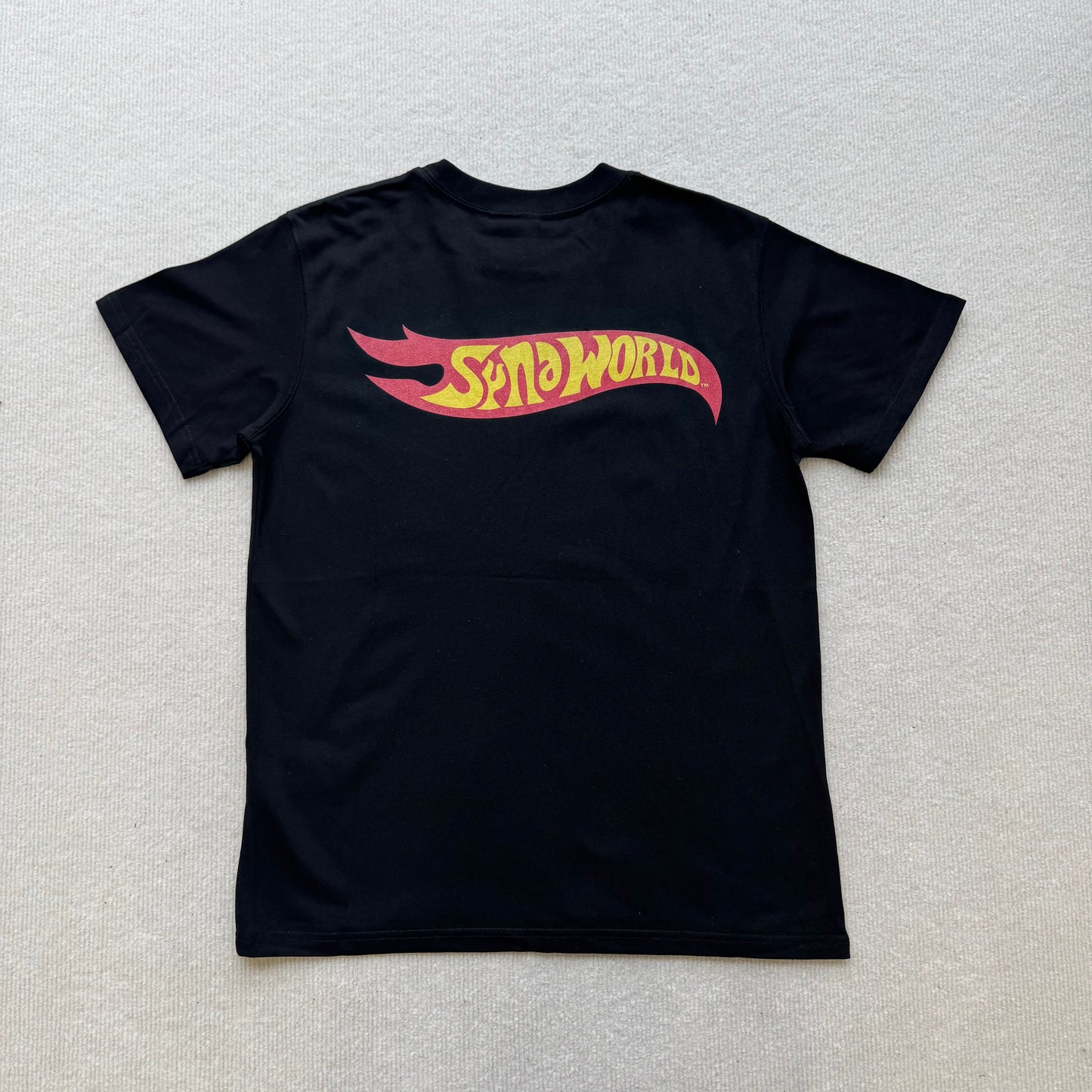 Syna World T-shirt