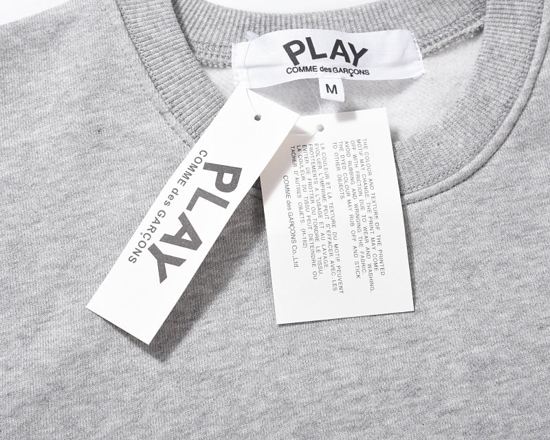 Comme Des Garcons Sweater