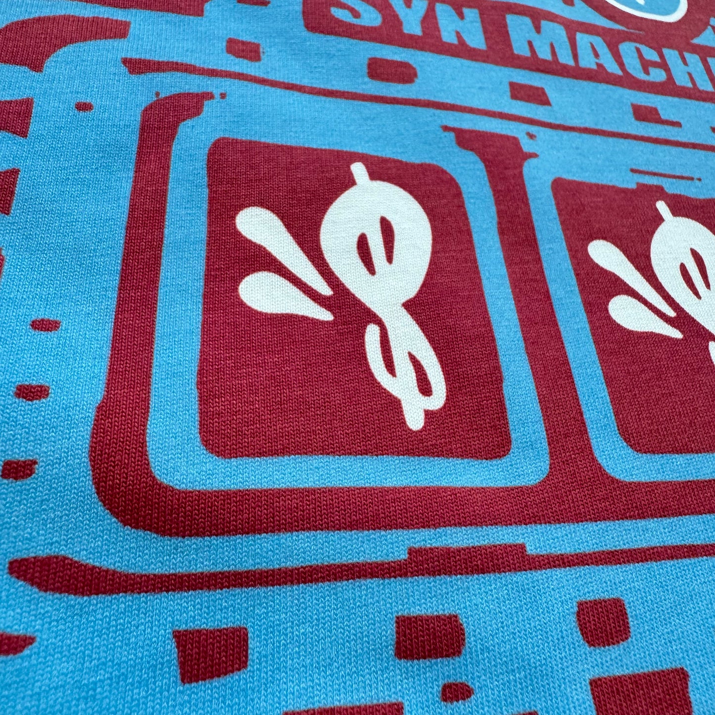 Syna World T-shirt