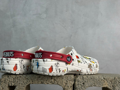 Crocs Classic Peanuts Clog