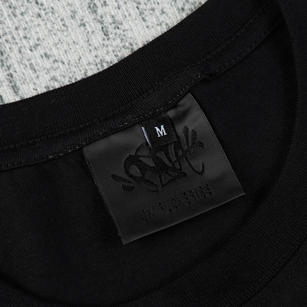 Syna World T-shirt