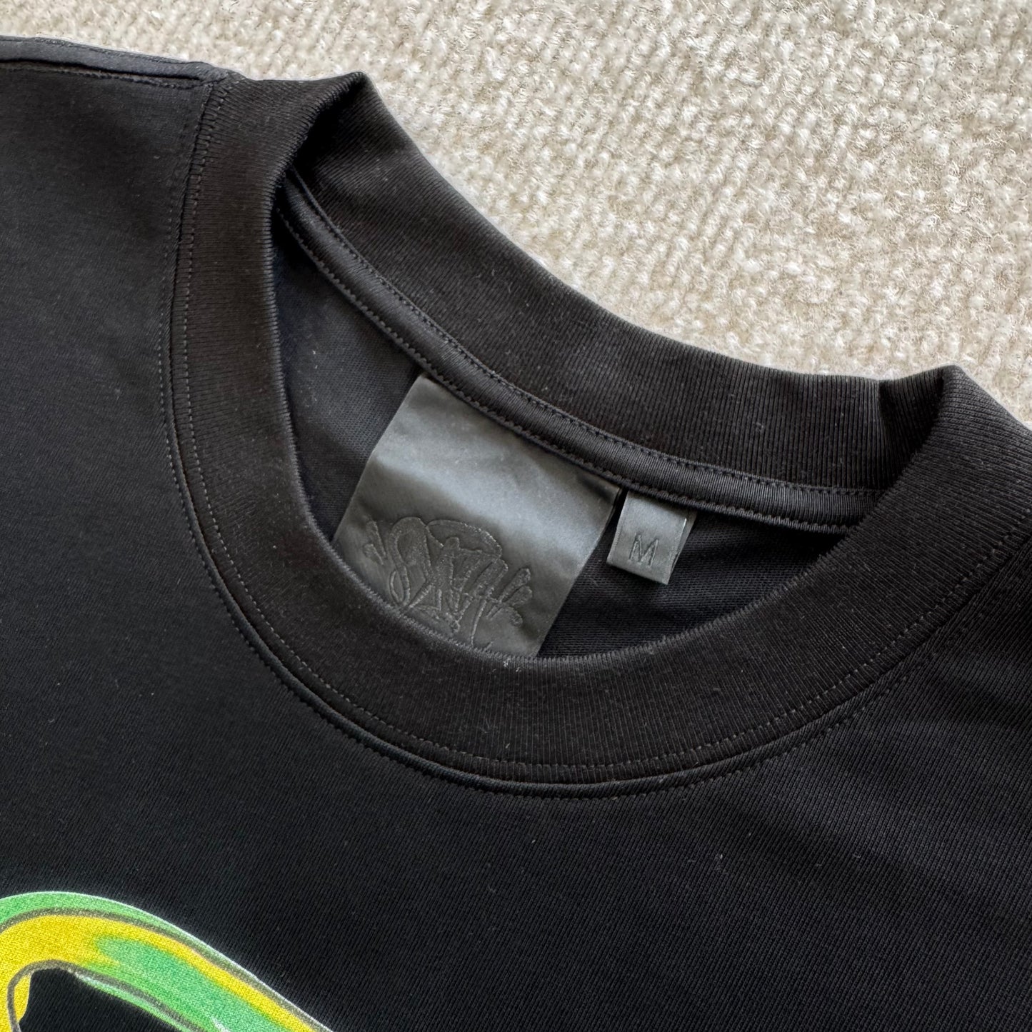 Syna World T-shirt