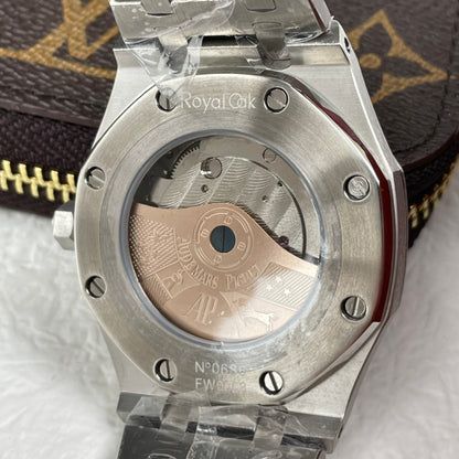 Royal Oak Medium