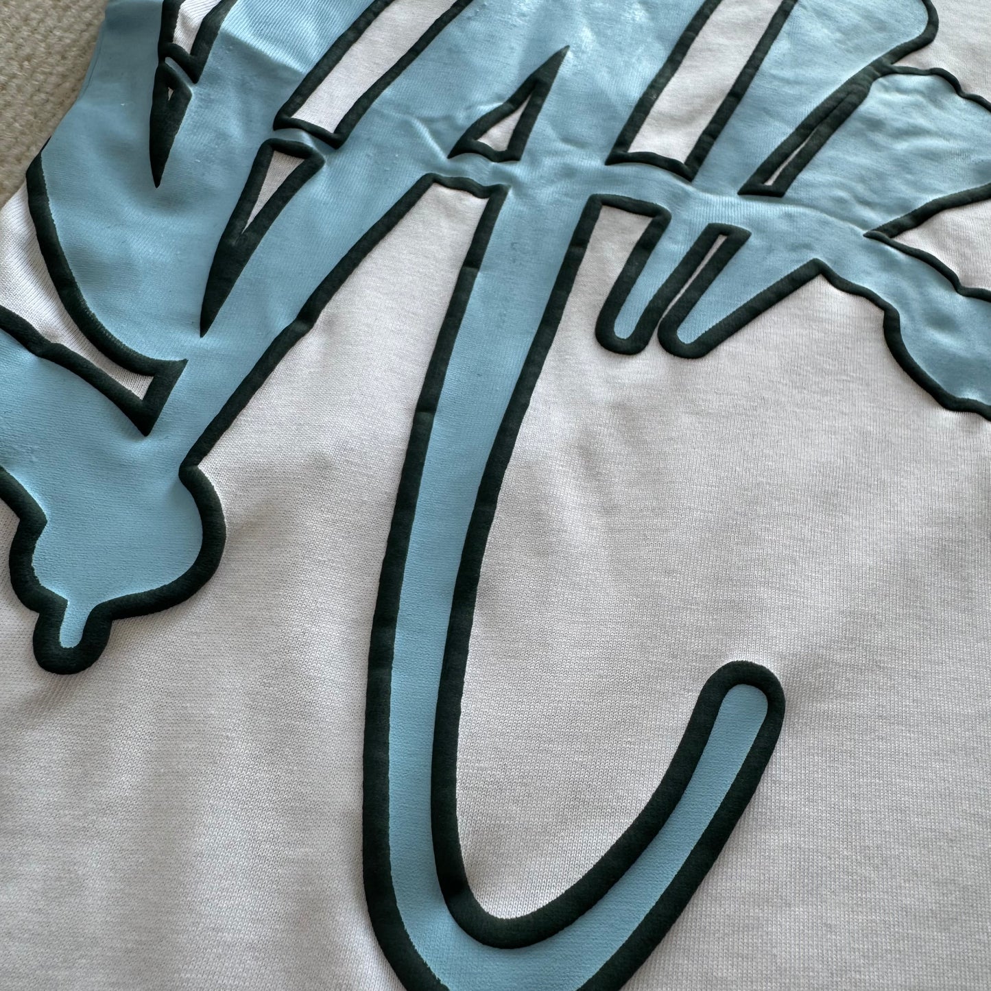 Syna World T-shirt