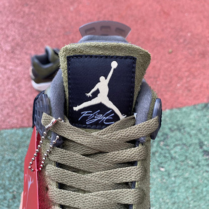 Air Jordan 4