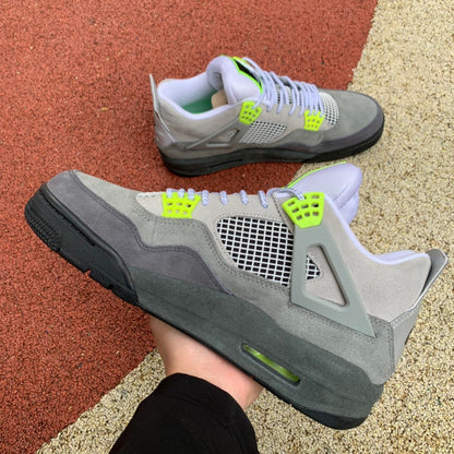 Air Jordan 4