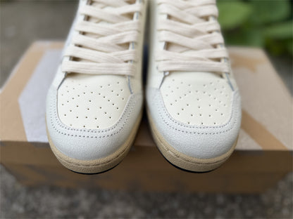 Golden Goose Super-Star