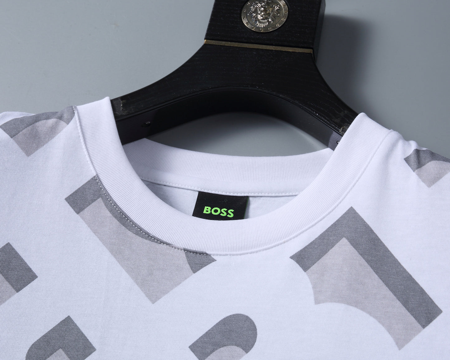 BOSS T-shirt