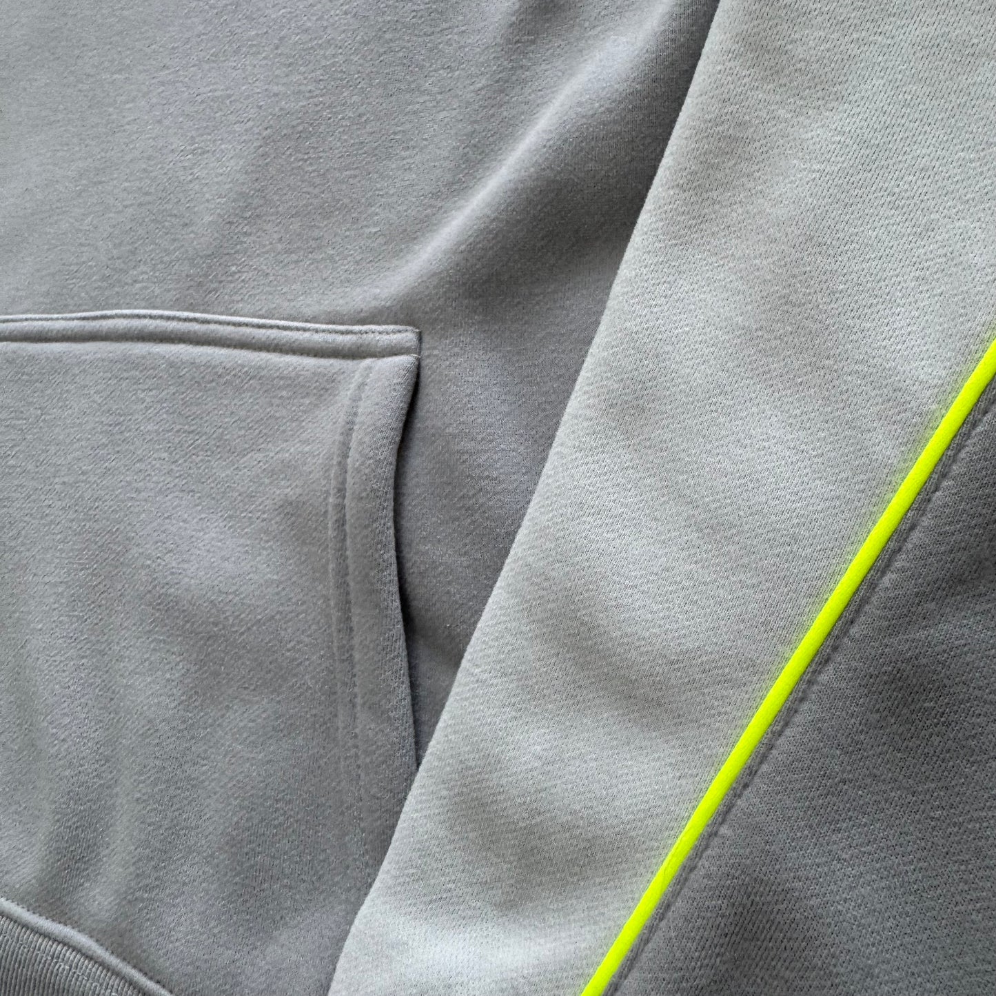 Syna World Hoodie Sweater