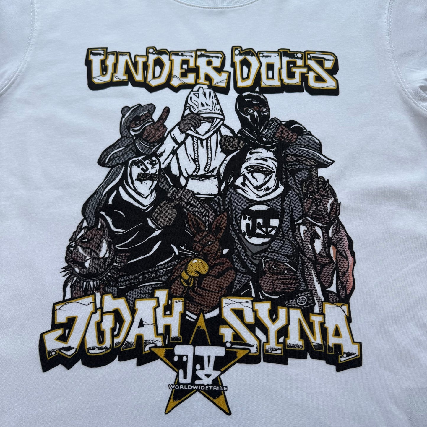 Syna World T-shirt