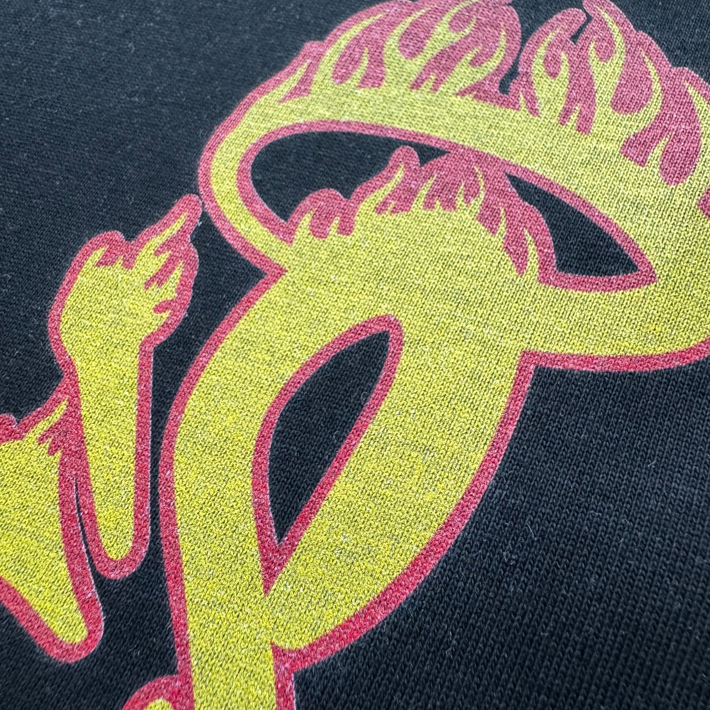 Syna World T-shirt