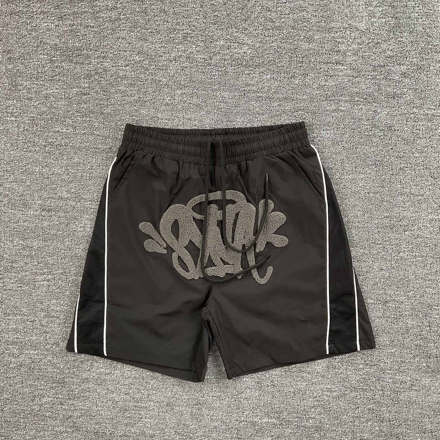 Syna World Short