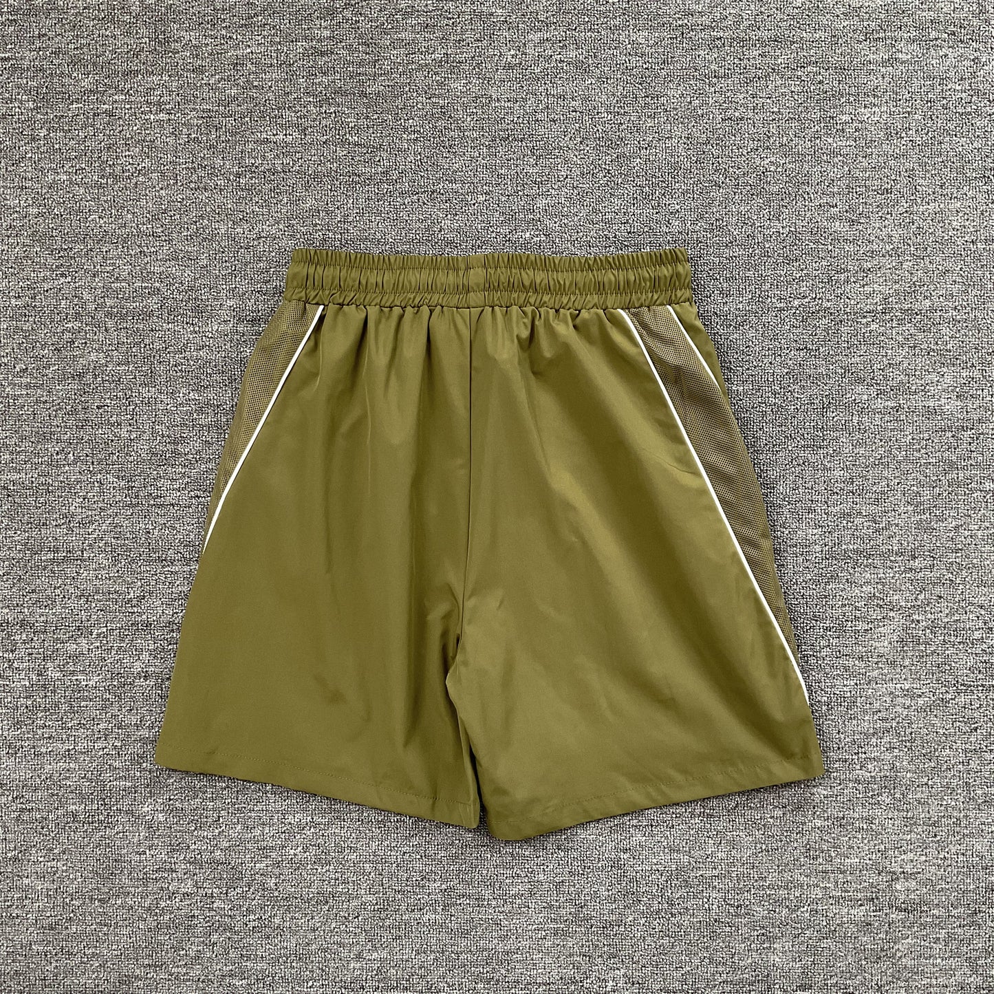 Syna World Short