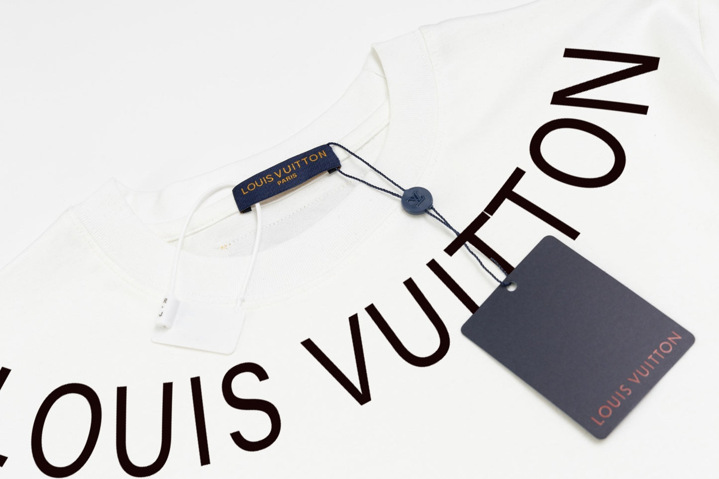 Louis Vuitton T-shirt