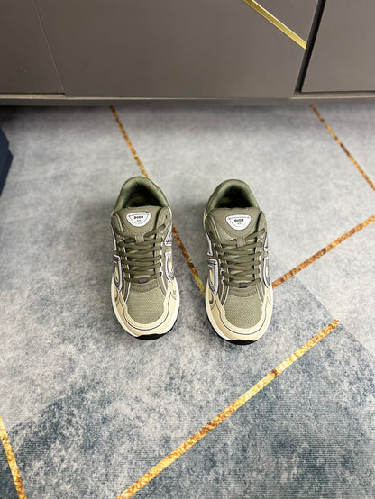 Dior B30