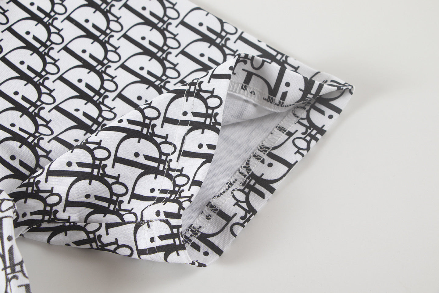Dior T-shirt