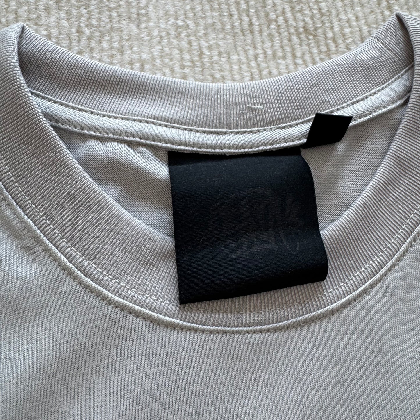 Syna World T-shirt
