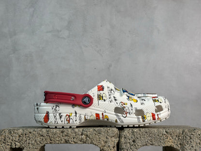 Crocs Classic Peanuts Clog