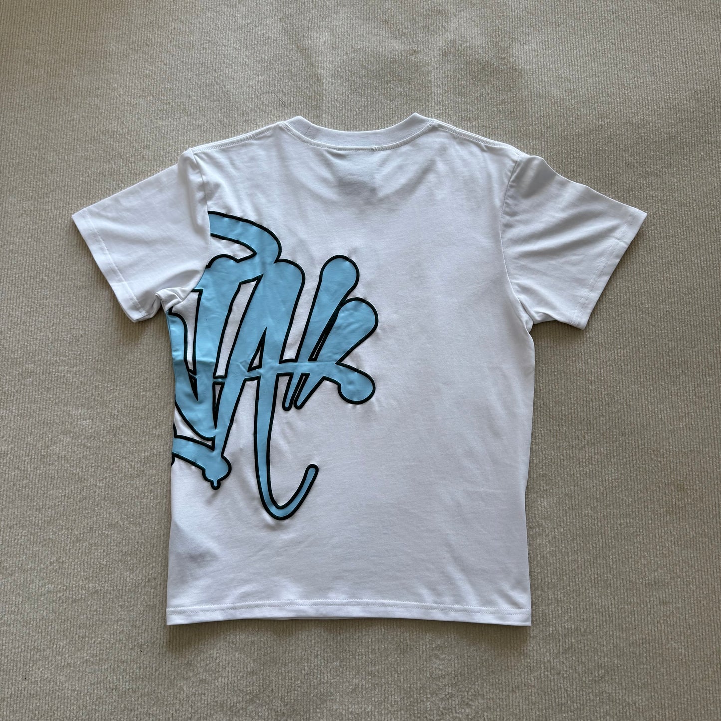 Syna World T-shirt