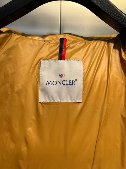 Casaco Moncler