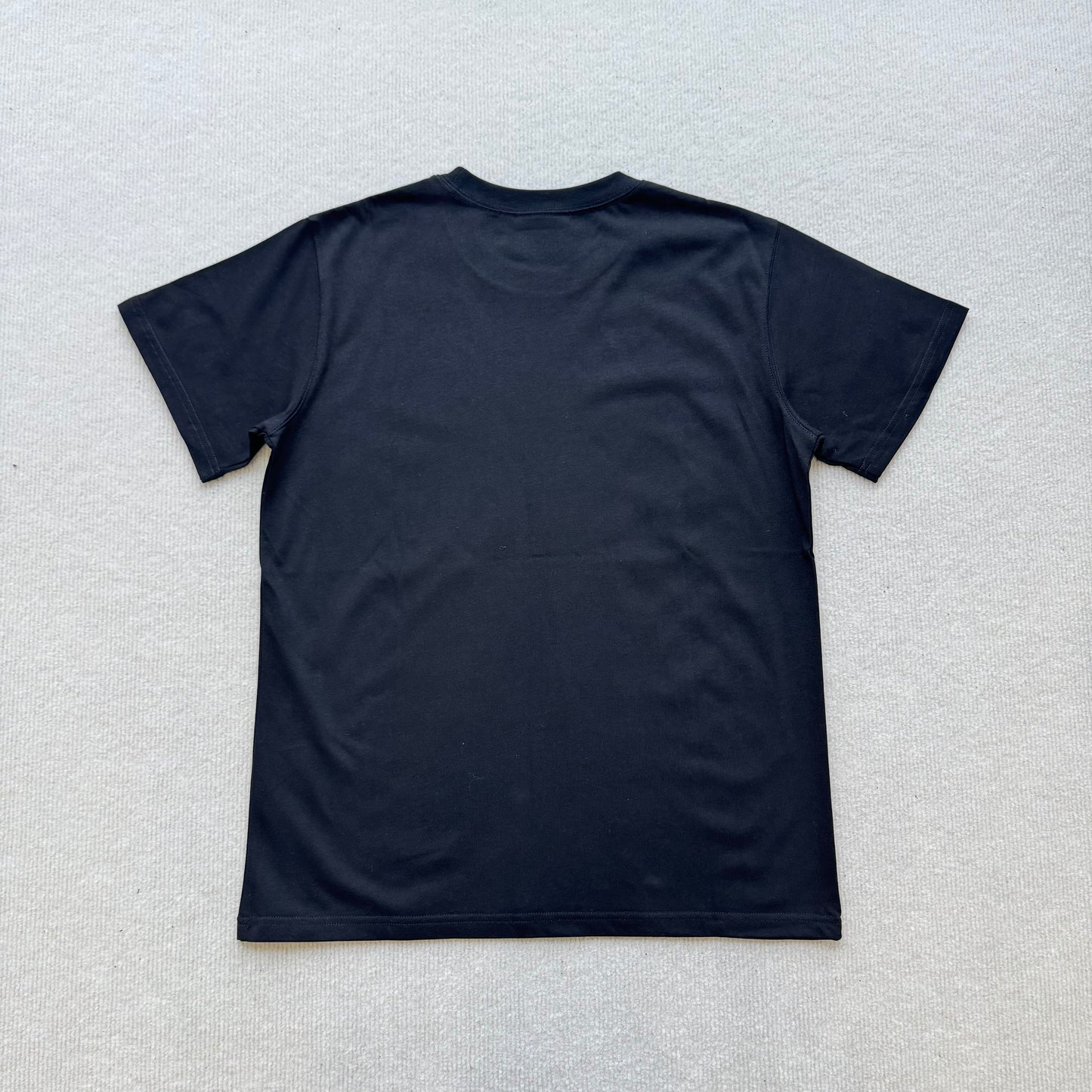 Syna World T-shirt