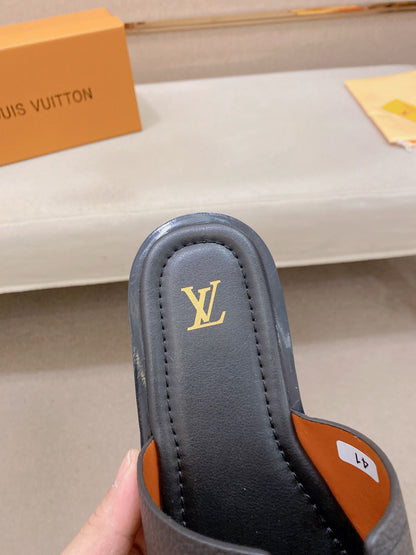 Louis Vuitton Chinelos