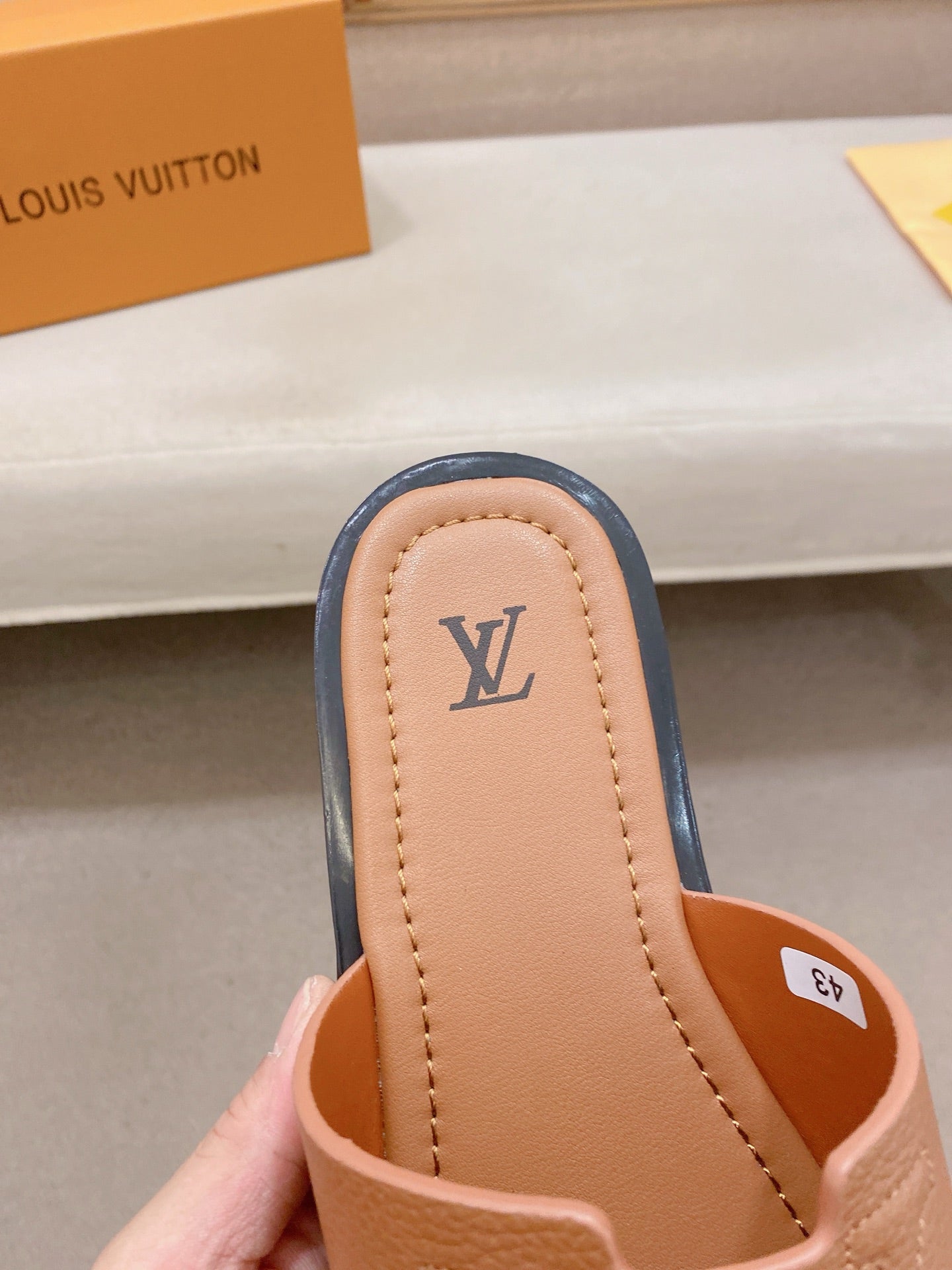 Louis Vuitton Chinelos