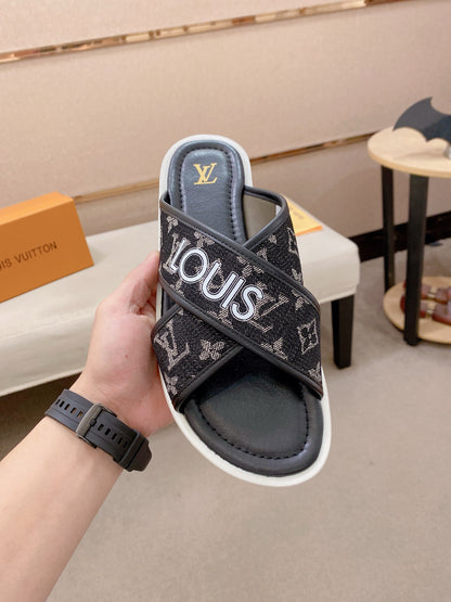 Louis Vuitton Chinelos