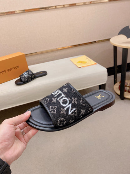 Louis Vuitton Chinelos