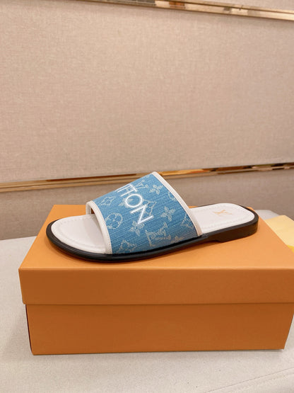 Louis Vuitton Chinelos