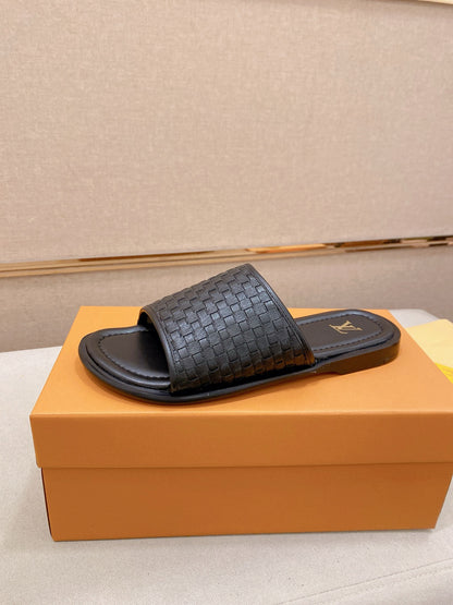 Chinelo Louis Vuitton