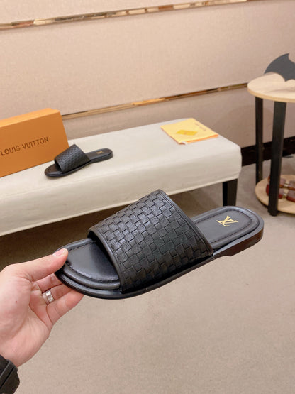 Chinelo Louis Vuitton