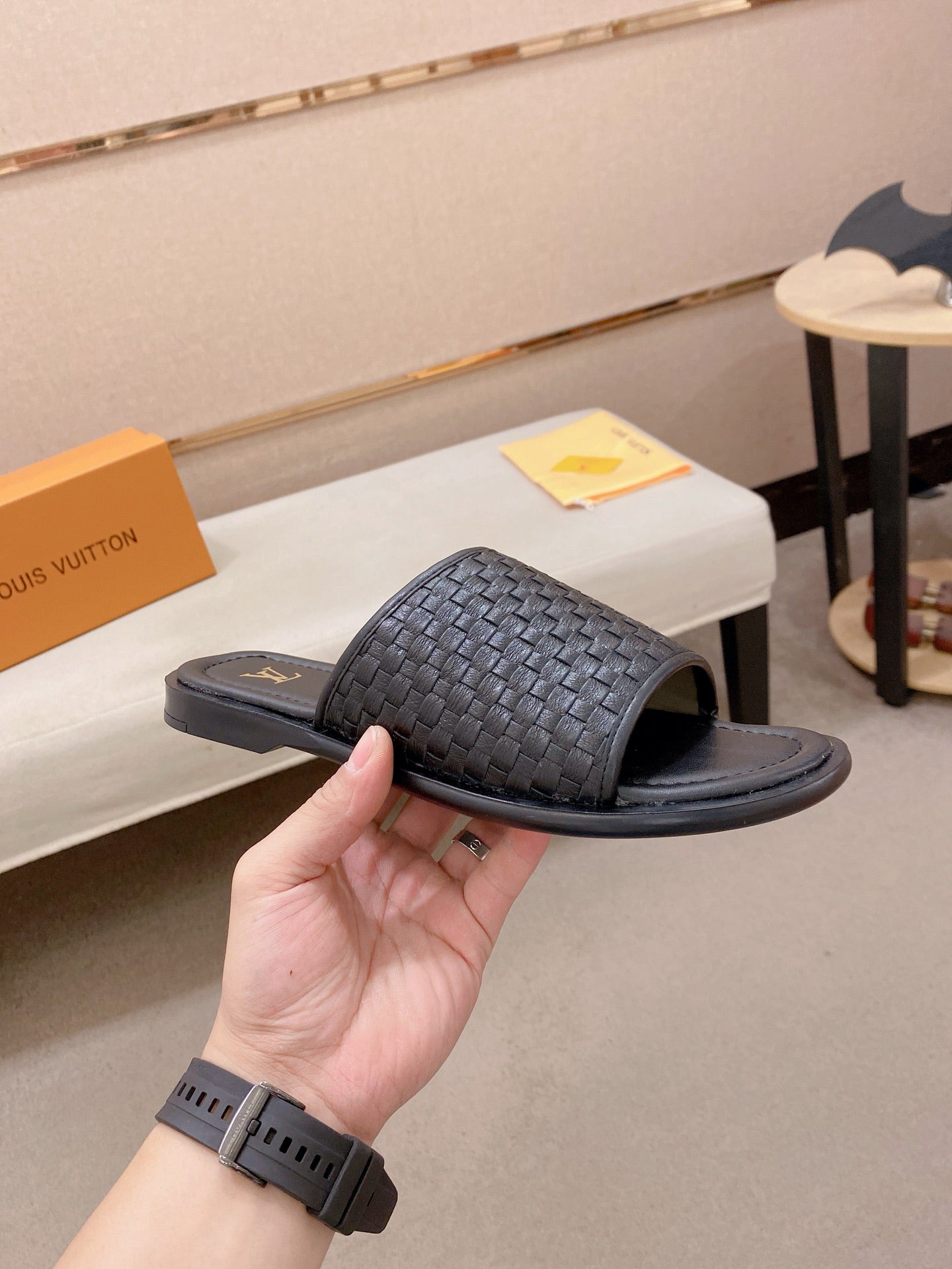 Chinelo Louis Vuitton