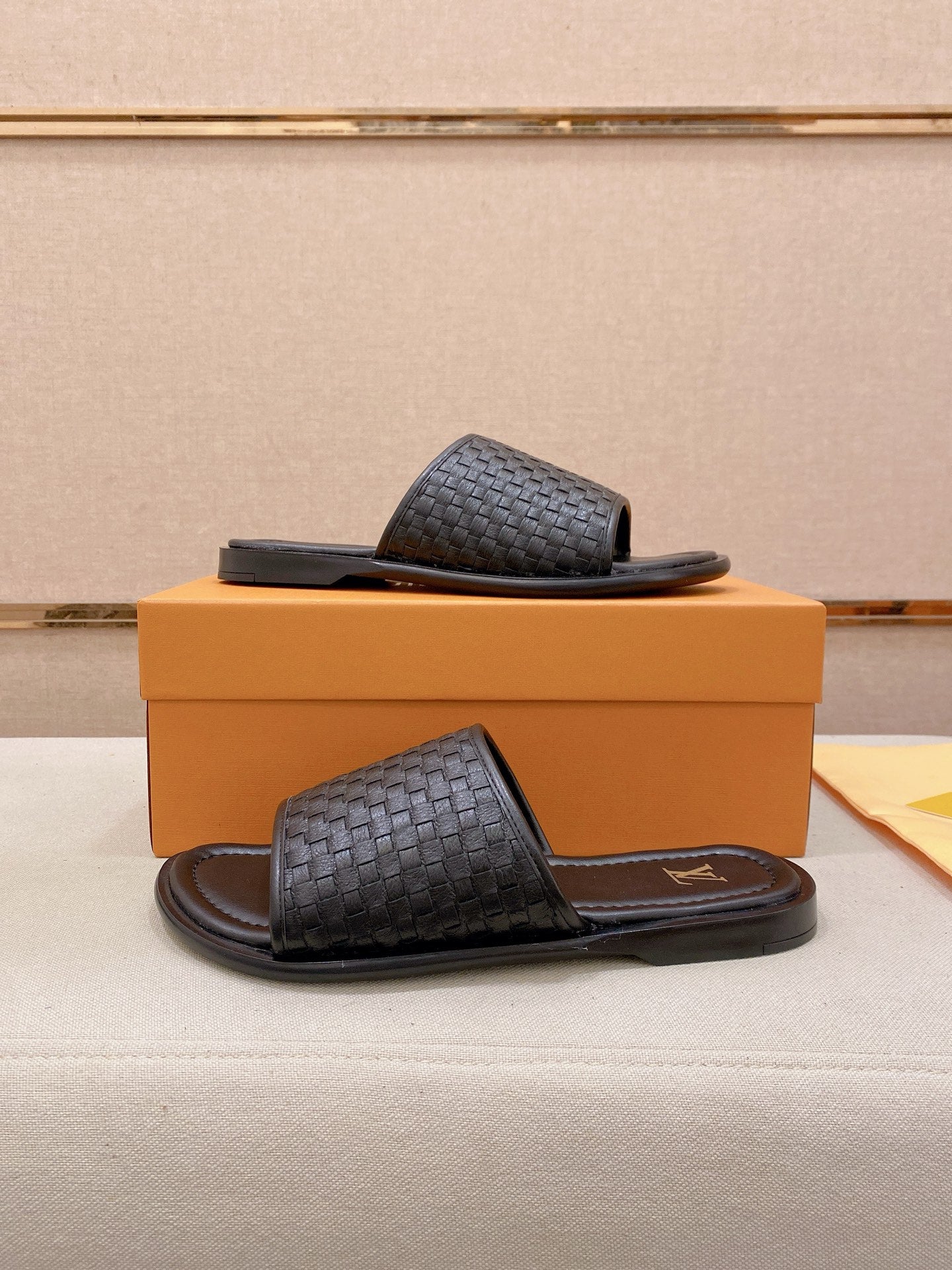 Chinelo Louis Vuitton